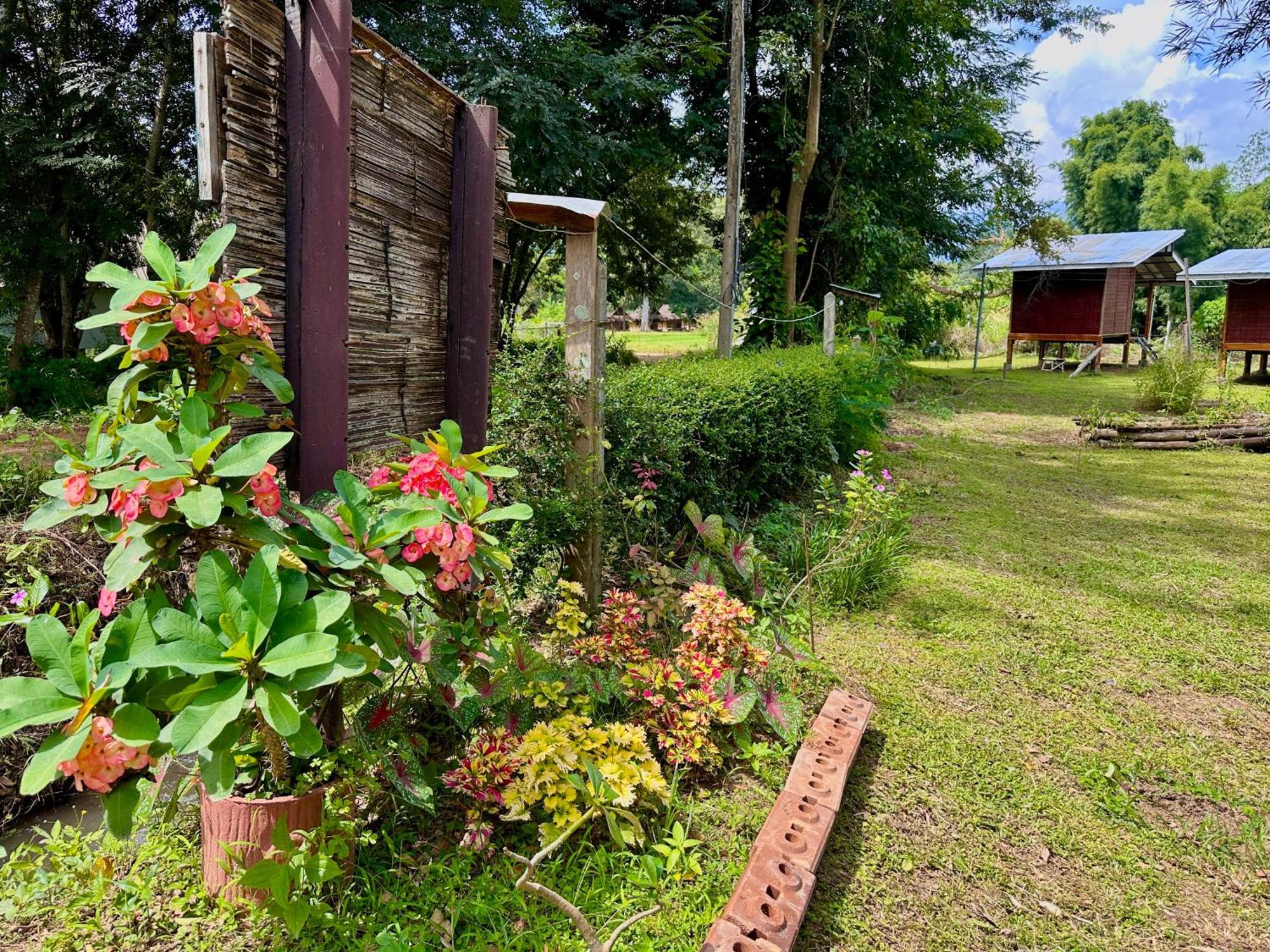 Hotel Twin Hut Pai Exteriér fotografie