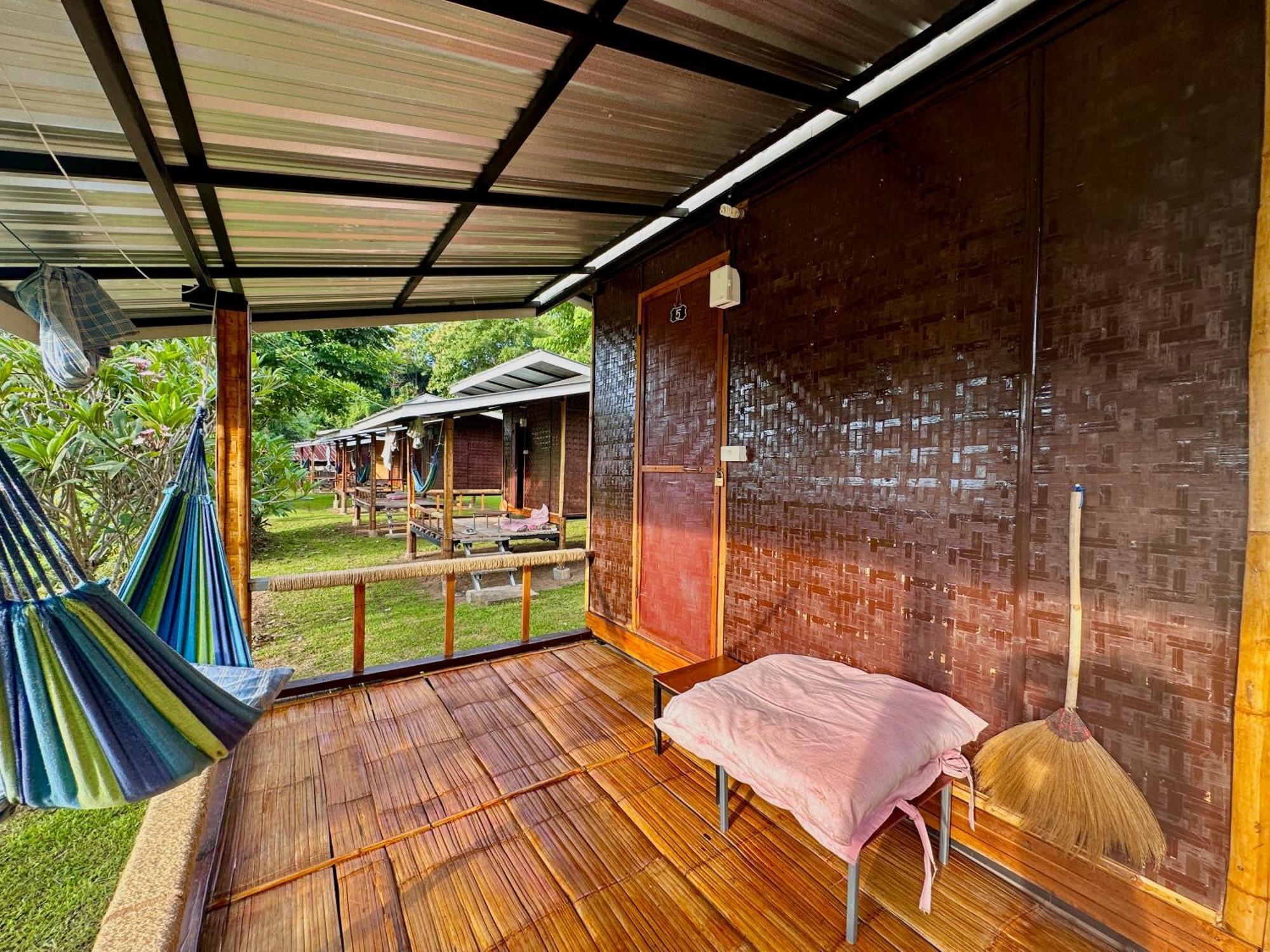 Hotel Twin Hut Pai Exteriér fotografie